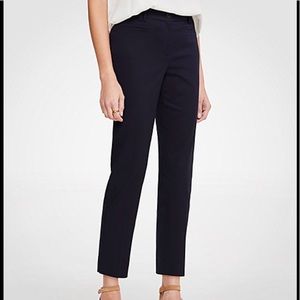 Ann Taylor loft 2P cropped black dress pant